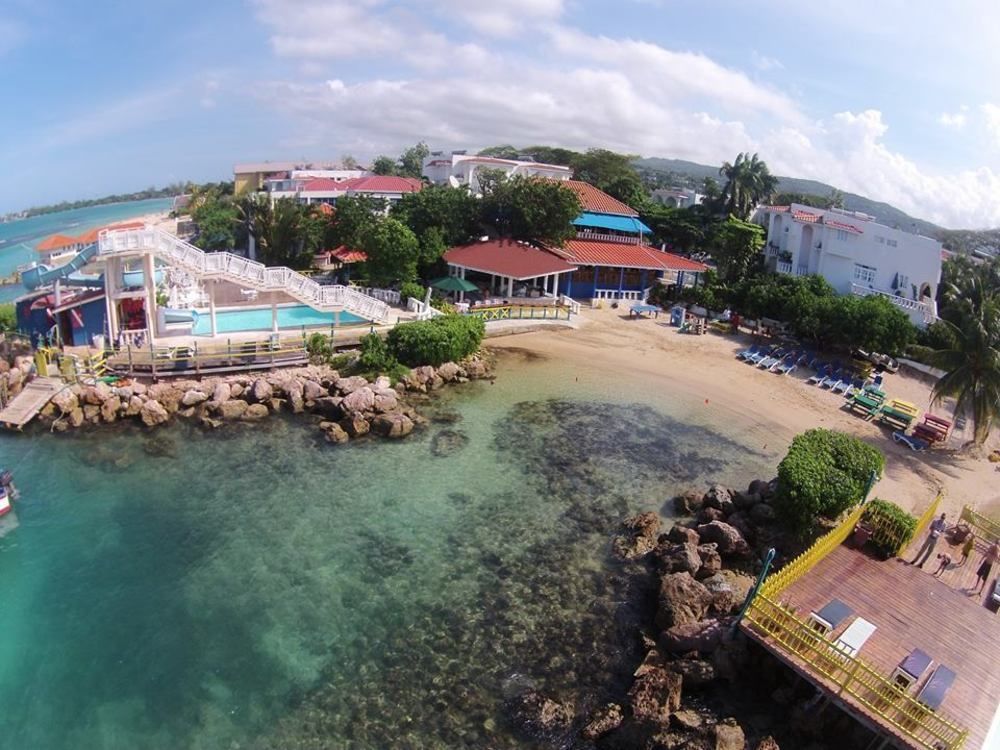 Franklyn D Resort & Spa All Inclusive Runaway Bay Buitenkant foto