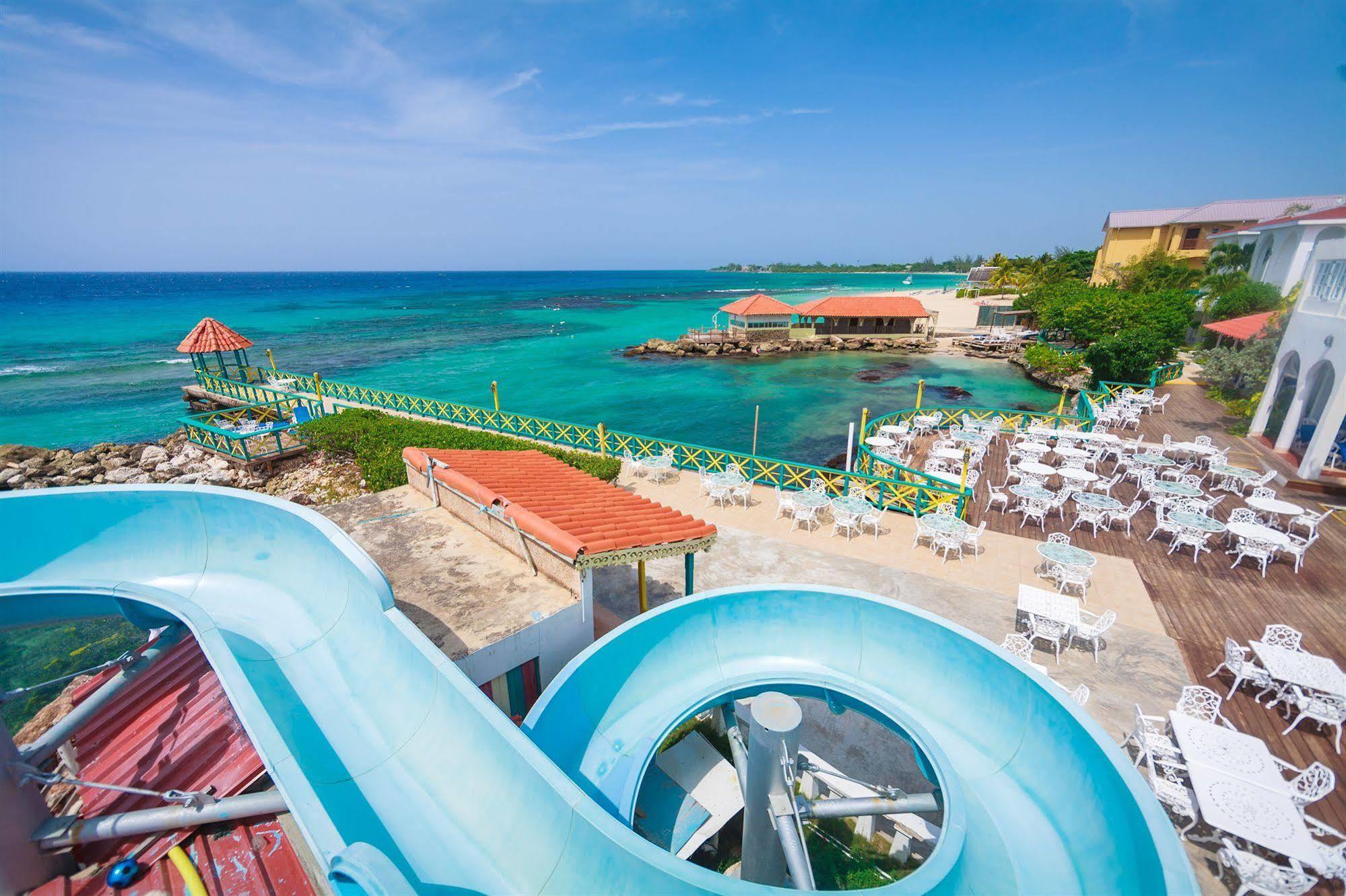 Franklyn D Resort & Spa All Inclusive Runaway Bay Buitenkant foto