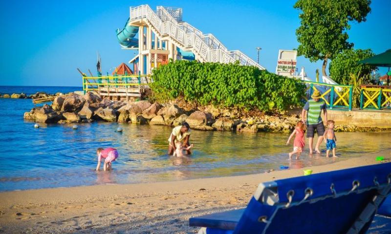 Franklyn D Resort & Spa All Inclusive Runaway Bay Buitenkant foto