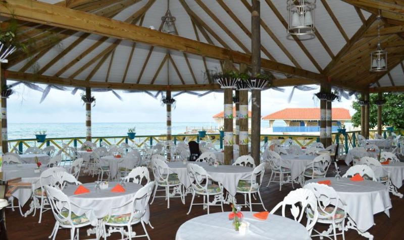 Franklyn D Resort & Spa All Inclusive Runaway Bay Buitenkant foto