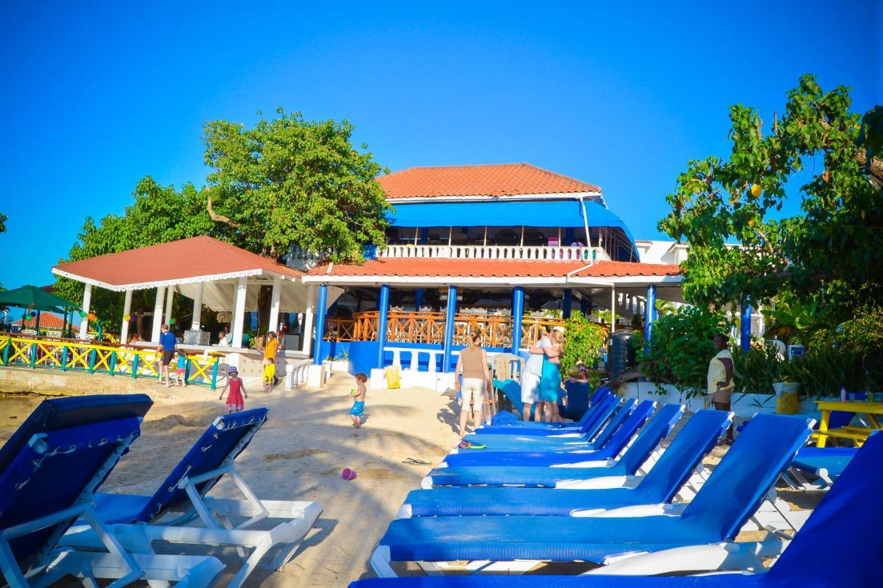 Franklyn D Resort & Spa All Inclusive Runaway Bay Buitenkant foto
